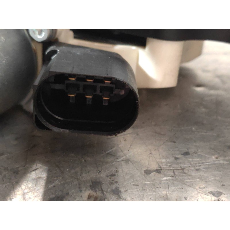 Recambio de elevalunas delantero derecho para bmw serie 5 berlina (e60) m5 referencia OEM IAM 6922268 994441104 7746005304 5P