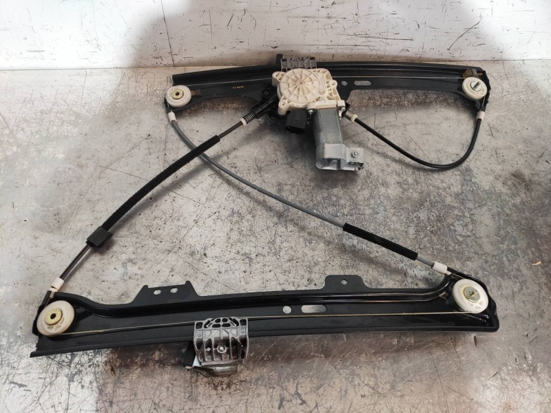 Recambio de elevalunas delantero derecho para bmw serie 5 berlina (e60) m5 referencia OEM IAM 6922268 994441104 7746005304 5P