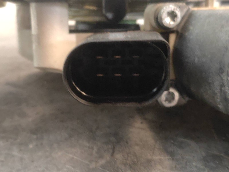 Recambio de elevalunas trasero derecho para bmw serie 5 berlina (e60) m5 referencia OEM IAM 6922320 994438102 7746005602 5P