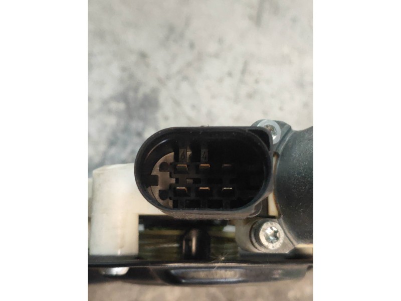 Recambio de elevalunas trasero izquierdo para bmw serie 5 berlina (e60) m5 referencia OEM IAM 6922319 994437102 7746005502 5P