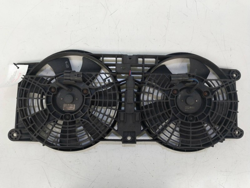 Recambio de electroventilador para ssangyong rexton referencia OEM IAM 8821008051  
