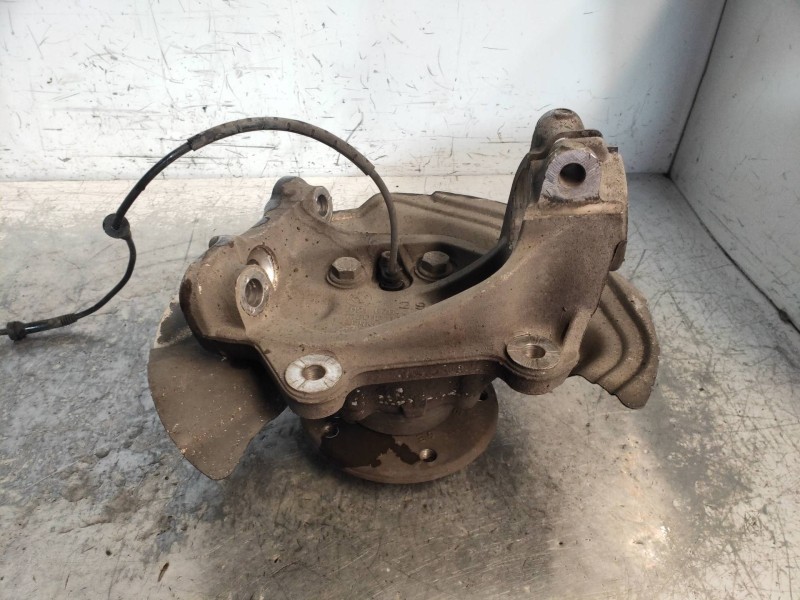 Recambio de mangueta delantera derecha para bmw serie 3 coupe (e92) 320d referencia OEM IAM 3121676444403  31216793924