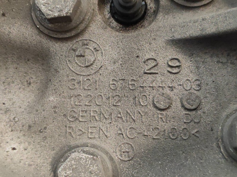 Recambio de mangueta delantera derecha para bmw serie 3 coupe (e92) 320d referencia OEM IAM 3121676444403  31216793924