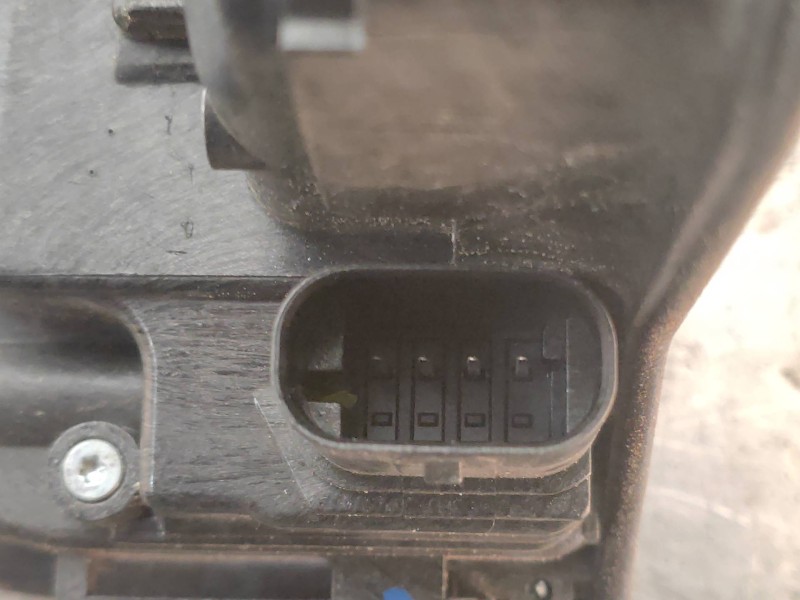 Recambio de motor cierre centralizado delantero izquierdo para bmw serie 2 active tourer (f45) 218d referencia OEM IAM 728193110