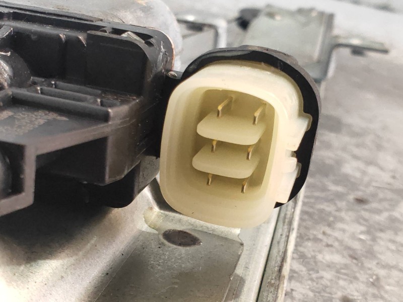 Recambio de elevalunas trasero derecho para mitsubishi grandis (na0w) 2.0 di-d inform referencia OEM IAM 0620402220 989947 5P