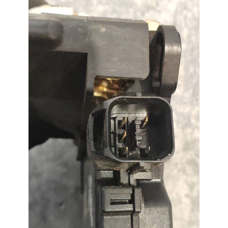 Recambio de motor cierre centralizado delantero izquierdo para mitsubishi grandis (na0w) 2.0 di-d inform referencia OEM IAM   