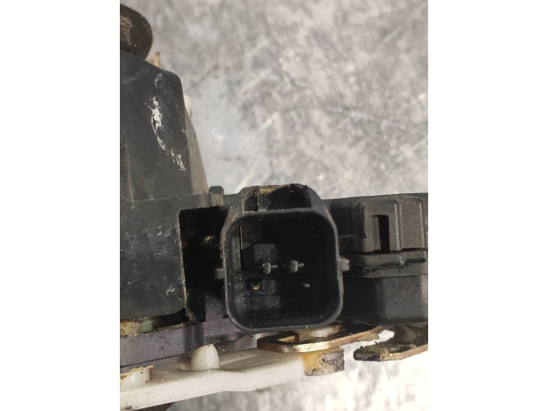 Recambio de motor cierre centralizado trasero derecho para mitsubishi grandis (na0w) 2.0 di-d inform referencia OEM IAM   
