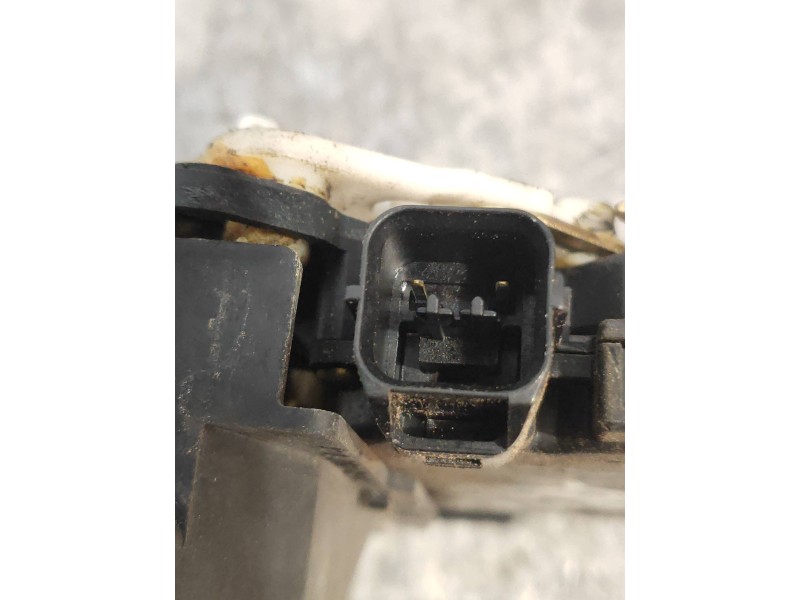 Recambio de motor cierre centralizado trasero izquierdo para mitsubishi grandis (na0w) 2.0 di-d inform referencia OEM IAM   