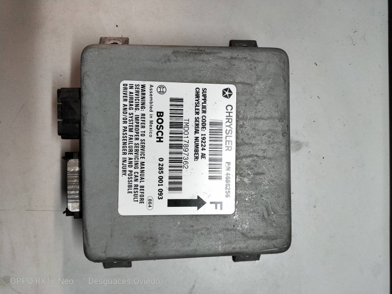 Recambio de centralita airbag para chrysler voyager (gs) referencia OEM IAM 0285001093 TMD017897362 4686256 Recambio de centralita airbag para chrysler voyager (gs) referencia OEM IAM 0285001093 TMD017897362 4686256