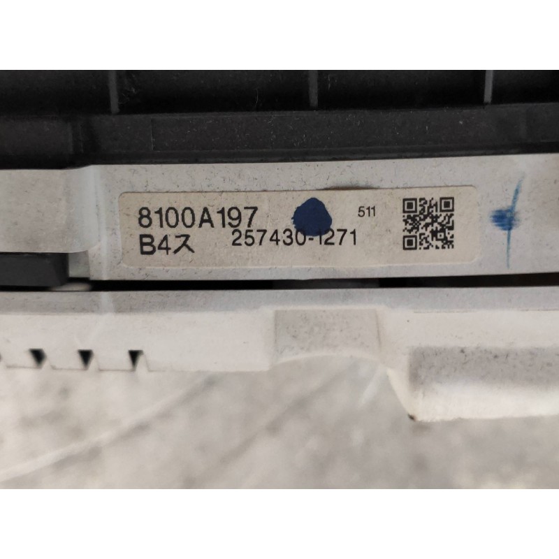 Recambio de cuadro instrumentos para mitsubishi grandis (na0w) 2.0 di-d inform referencia OEM IAM 8100A197 2574301271 
