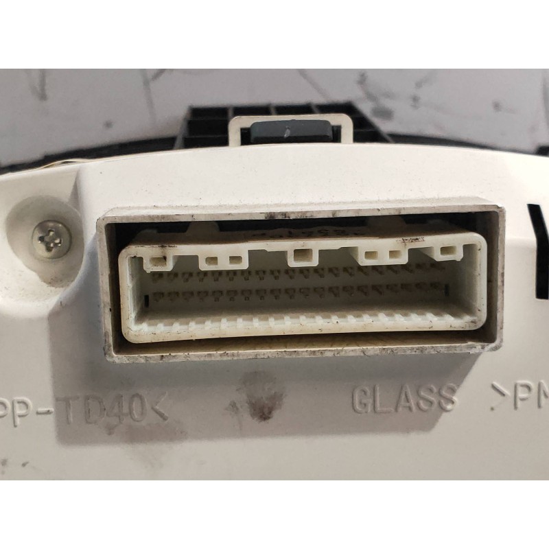 Recambio de cuadro instrumentos para mitsubishi grandis (na0w) 2.0 di-d inform referencia OEM IAM 8100A197 2574301271 