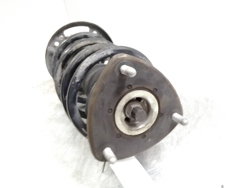 Recambio de amortiguador delantero derecho para mazda cx-5 2.2 turbodiesel cat referencia OEM IAM   