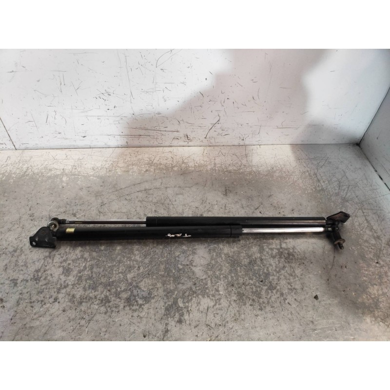 Recambio de amortiguadores maletero / porton para mitsubishi grandis (na0w) 2.0 di-d inform referencia OEM IAM   