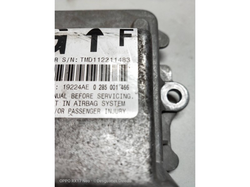 Recambio de centralita airbag para chrysler voyager (rg) referencia OEM IAM 0285001466 04748604AB  Recambio de centralita airbag para chrysler voyager (rg) referencia OEM IAM 0285001466 04748604AB