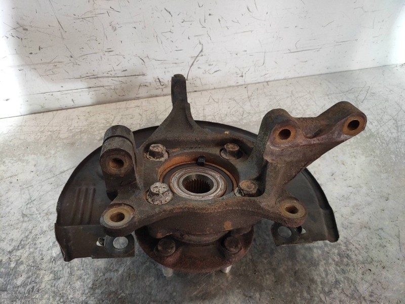 Recambio de mangueta delantera izquierda para mitsubishi grandis (na0w) 2.0 di-d inform referencia OEM IAM   