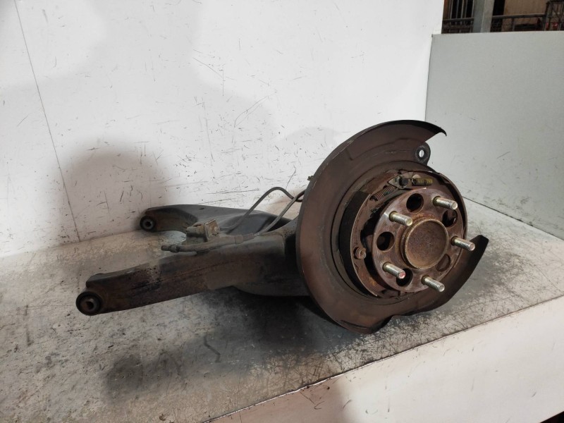 Recambio de mangueta trasera izquierda para mitsubishi grandis (na0w) 2.0 di-d inform referencia OEM IAM   