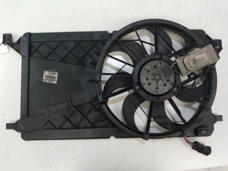 Recambio de electroventilador para volvo s40 berlina 1.6 diesel cat referencia OEM IAM 3135103905  