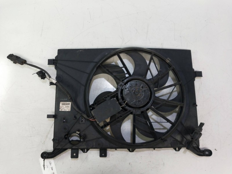 Recambio de electroventilador para volvo s80 berlina 2.4 cat referencia OEM IAM 8623733 0130303894 