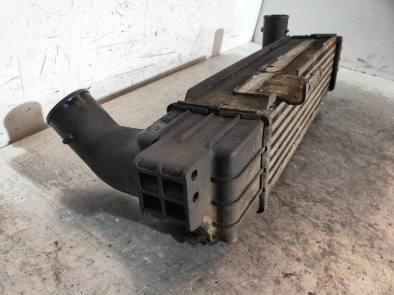 Recambio de intercooler para kia sorento 2.5 crdi vgt ex1 referencia OEM IAM 281904A160  