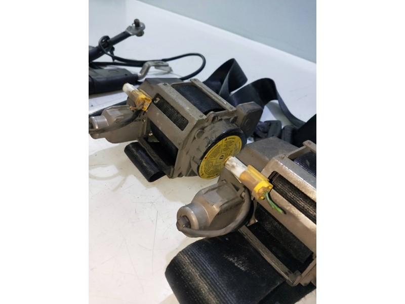 Recambio de juego cinturones delantero para alfa romeo 147 (190) 1.6 16v cat referencia OEM IAM   3P
