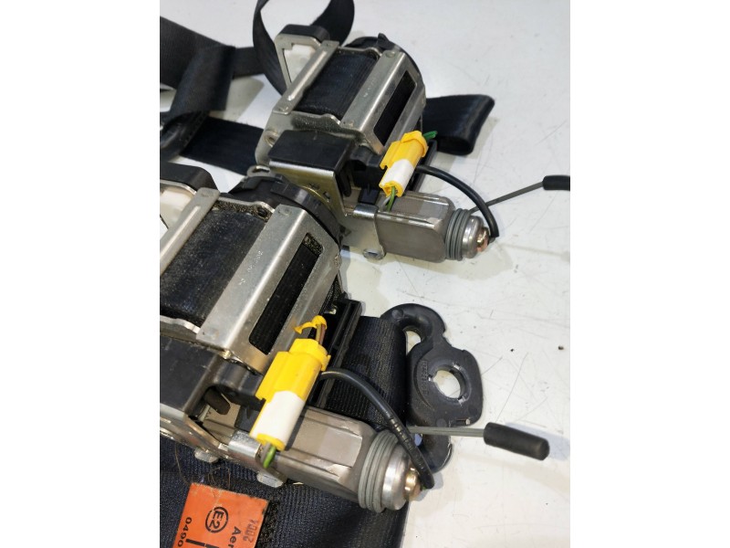 Recambio de juego cinturones delantero para alfa romeo 147 (190) 1.6 16v cat referencia OEM IAM   3P