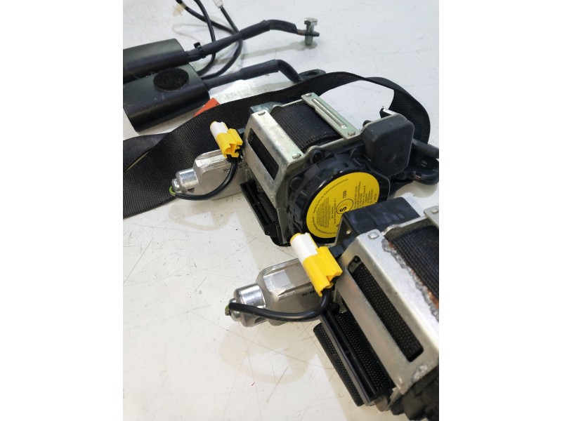 Recambio de juego cinturones delantero para alfa romeo 147 (190) 1.6 16v cat referencia OEM IAM   5P