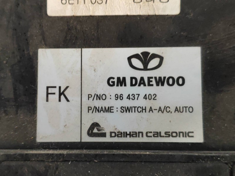 Recambio de mando calefaccion / aire acondicionado para chevrolet aveo lt referencia OEM IAM 96437402  