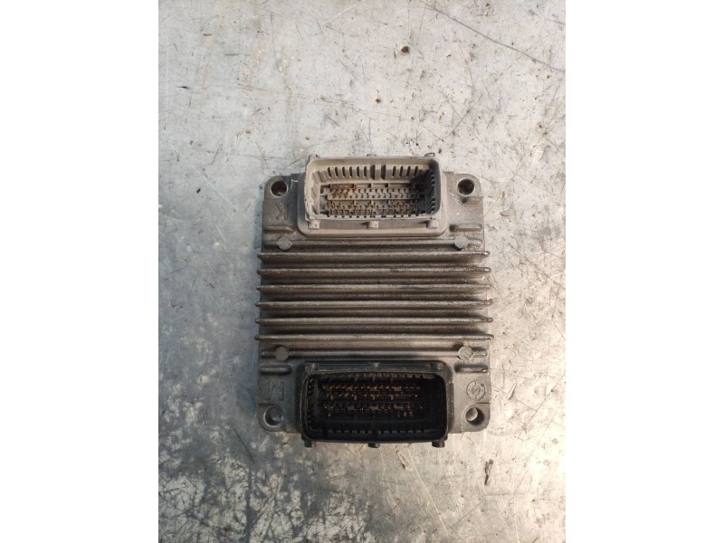 Recambio de centralita motor uce para chevrolet aveo lt referencia OEM IAM 96436779 MR140 