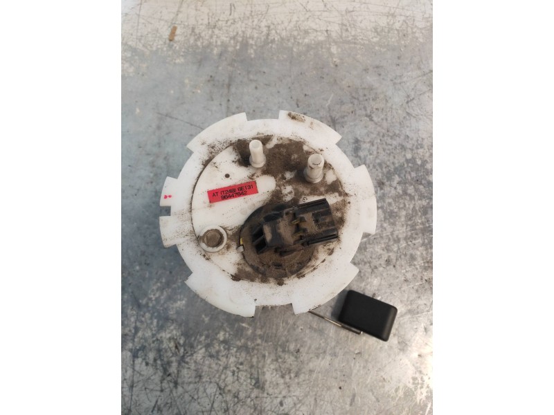 Recambio de bomba combustible para chevrolet aveo lt referencia OEM IAM 96447642 6E131 