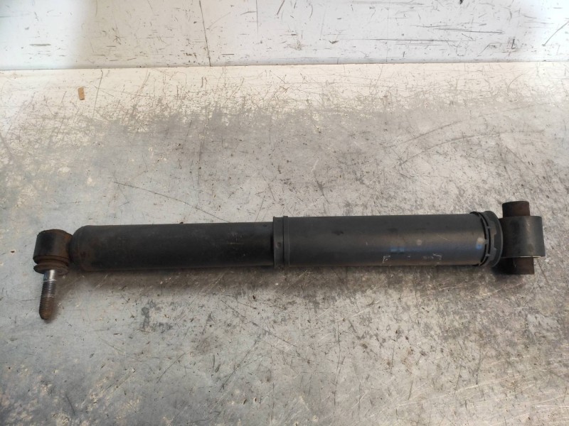 Recambio de amortiguador trasero derecho para renault megane iii berlina 5 p business referencia OEM IAM 562107002 0308100015 