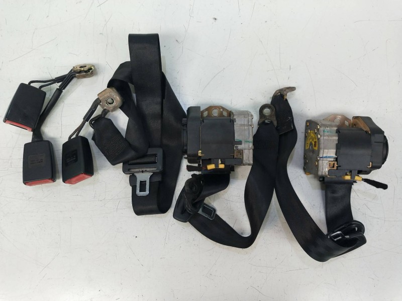 Recambio de juego cinturones trasero para audi a3 (8l) 1.8 20v turbo referencia OEM IAM   3P Recambio de juego cinturones trasero para audi a3 (8l) 1.8 20v turbo referencia OEM IAM   3P