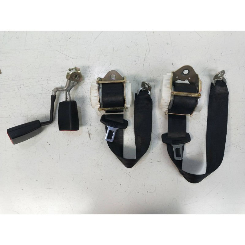 Recambio de juego cinturones trasero para audi a3 sportback (8p) 2.0 tdi ambiente referencia OEM IAM   5P R