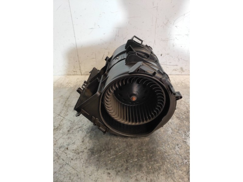 Recambio de motor calefaccion para renault megane iii berlina 5 p business referencia OEM IAM T1001187V  