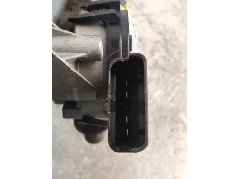 Recambio de motor limpia delantero para renault megane iii berlina 5 p business referencia OEM IAM W000007226  VALEO