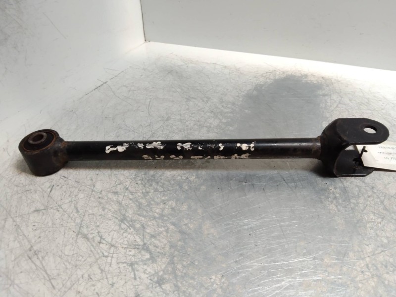 Recambio de tirante trasero derecho para lexus is200 (gxe10) 2.0 cat referencia OEM IAM   