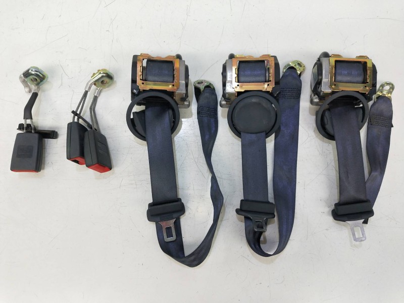 Recambio de juego cinturones trasero para audi a8 (d2) referencia OEM IAM   4P Recambio de juego cinturones trasero para audi a8 (d2) referencia OEM IAM   4P