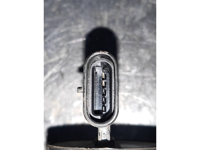 Recambio de caudalimetro para opel astra gtc cosmo referencia OEM IAM 25358054  
