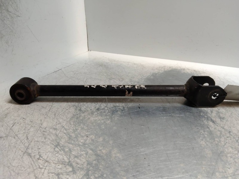 Recambio de tirante trasero derecho para lexus is200 (gxe10) 2.0 cat referencia OEM IAM   