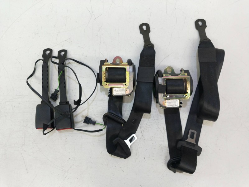 Recambio de juego cinturones delantero para audi a8 (d2) 4.2 v8 40v referencia OEM IAM   4P