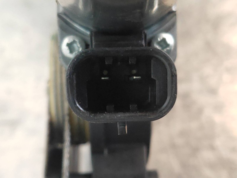 Recambio de elevalunas delantero derecho para ford ka (ccu) titanium referencia OEM IAM 51799530 37167000 