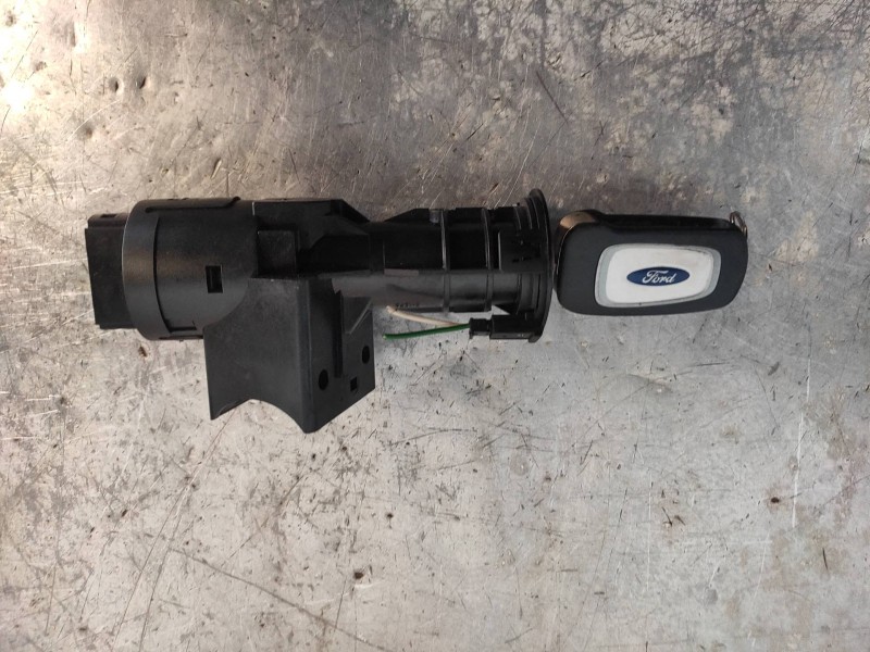 Recambio de conmutador de arranque para ford ka (ccu) titanium referencia OEM IAM 51800628 61089800 