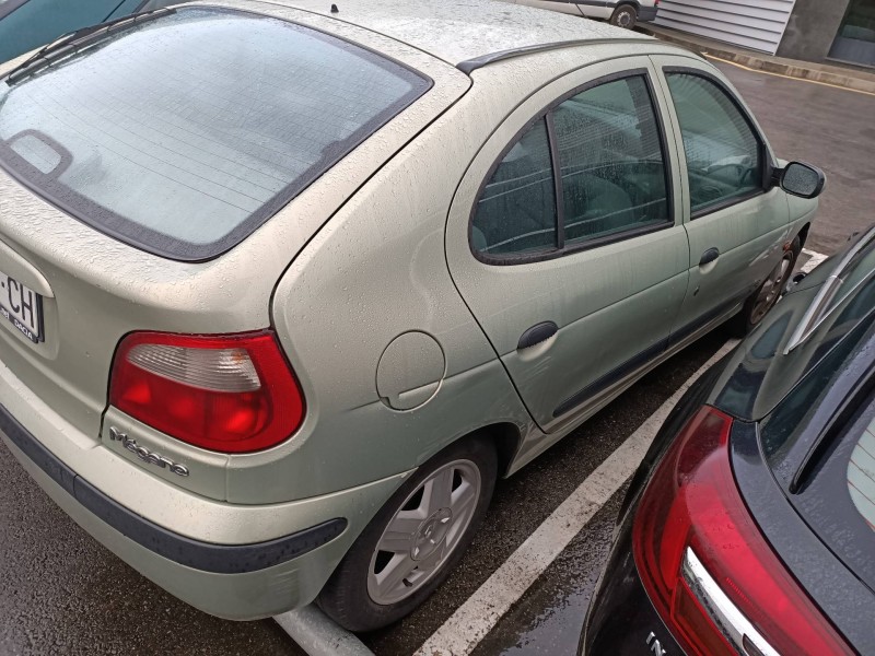 renault megane i fase 2 berlina (ba0) del año 2000