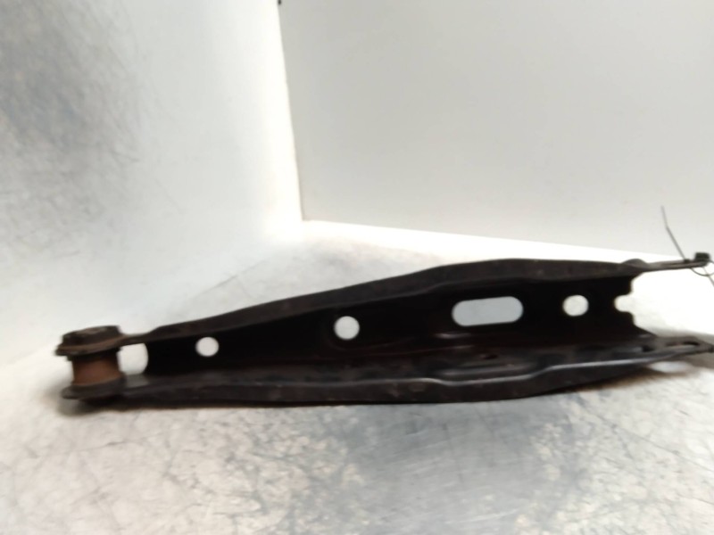 Recambio de tirante trasero derecho para lexus is200 (gxe10) 2.0 cat referencia OEM IAM   