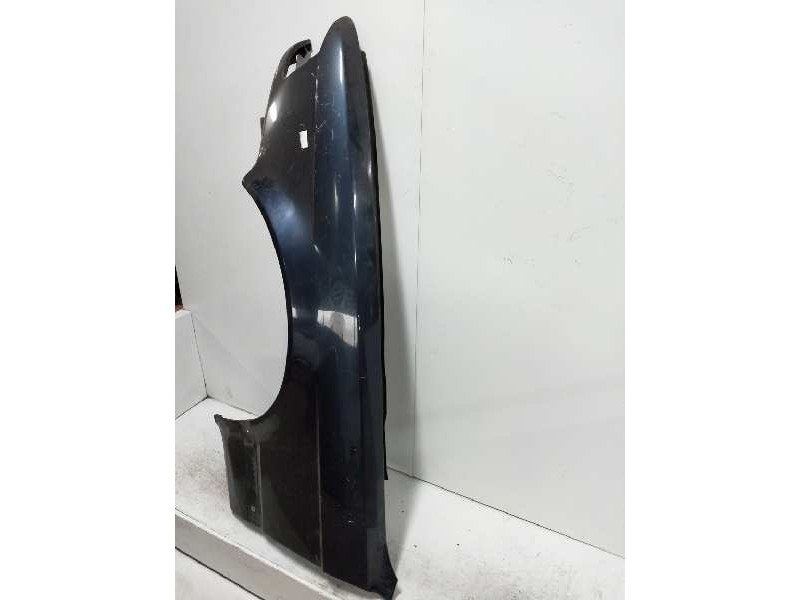 Recambio de aleta delantera izquierda para bmw serie 7 (e32) 3.5 cat referencia OEM IAM   