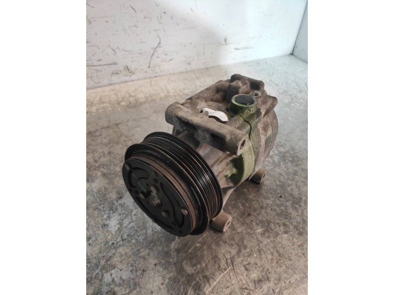 Recambio de compresor aire acondicionado para ford ka (ccu) titanium referencia OEM IAM 51747318 5A7875220 SCSB06