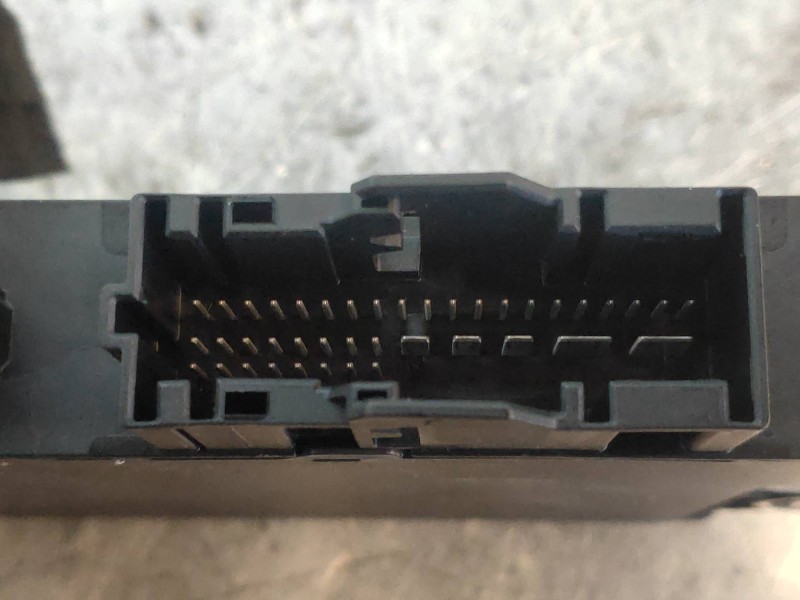 Recambio de conmutador de arranque para bmw serie 3 touring (e91) 320d referencia OEM IAM 6135914722601 2082706708 695471913 5WK