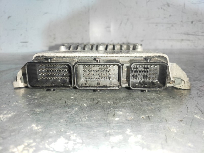 Recambio de centralita motor uce para citroen c4 picasso sx referencia OEM IAM 5WS40615AT 9661642180 9664287480 SIEMENS SID803A