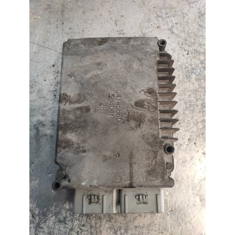 Recambio de centralita motor uce para chrysler sebring berlina (jr41) 2.0 le referencia OEM IAM P04896786AC HLN6Y1A 688430