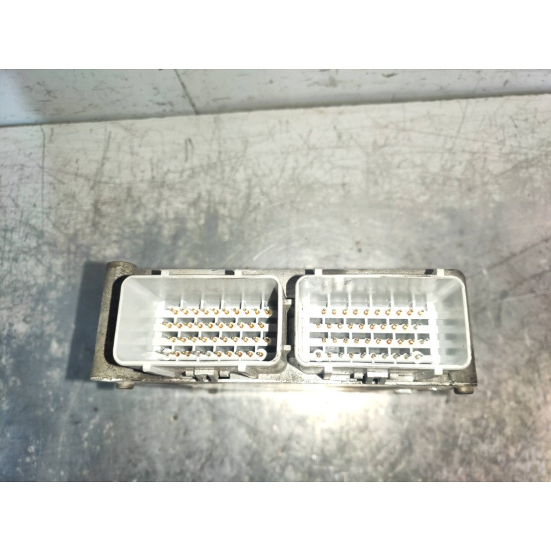 Recambio de centralita motor uce para chrysler sebring berlina (jr41) 2.0 le referencia OEM IAM P04896786AC HLN6Y1A 688430