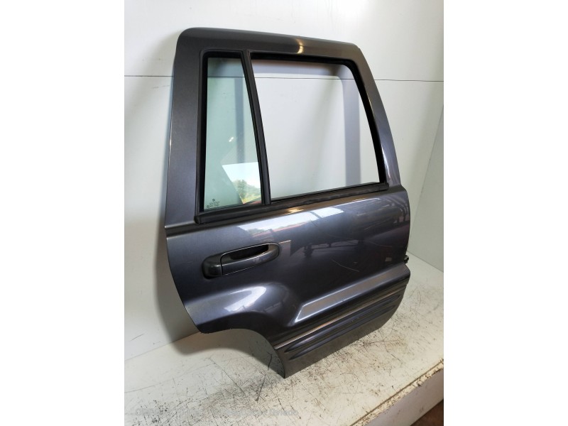 Recambio de puerta trasera derecha para jeep gr.cherokee (wj/wg) 2.7 crd limited referencia OEM IAM   